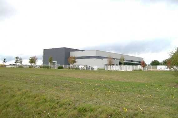 Industrial buildings for rent in Bournezeau