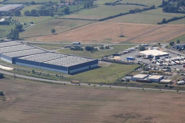 Industrial land available near Clermont Ferrand