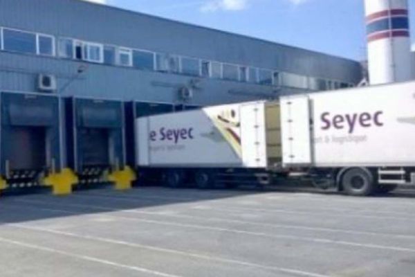 Logistic building for rent in Châteauroux in Centre Val de Loire 