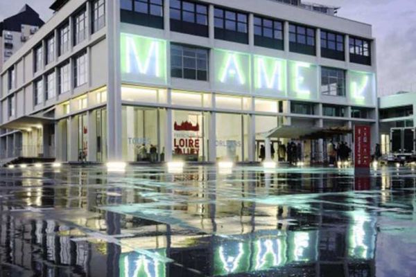 Offices in mixed-spaces in Tours 