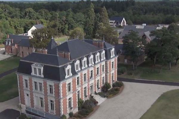 workshops and offices for rent in business parc sologne entreprises