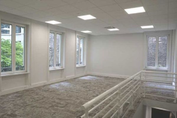 Invest In paris offices for rent