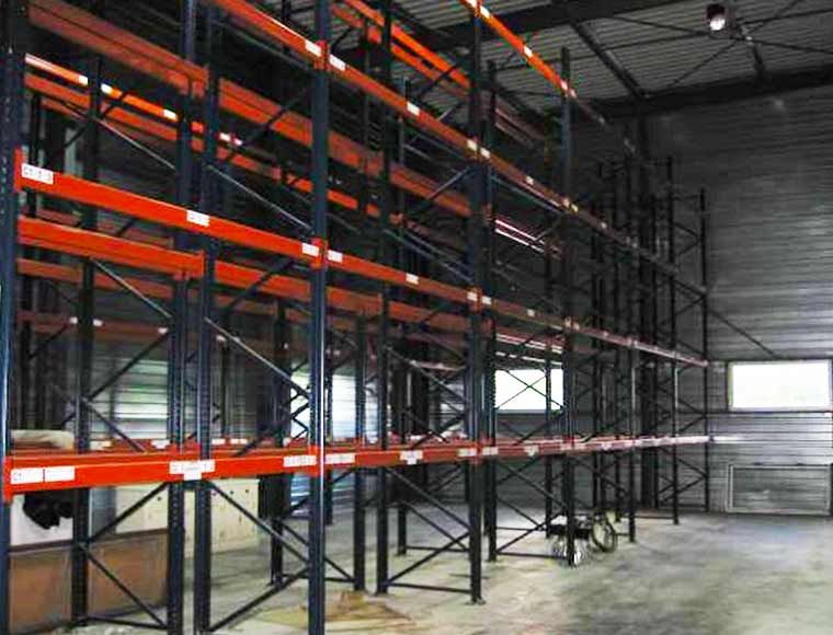 Invest in warehouse to buy or to rent in France