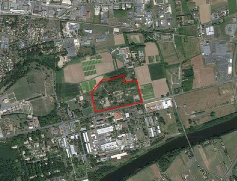 Land to sell in Bergerac Nouvelle-Aquitaine 